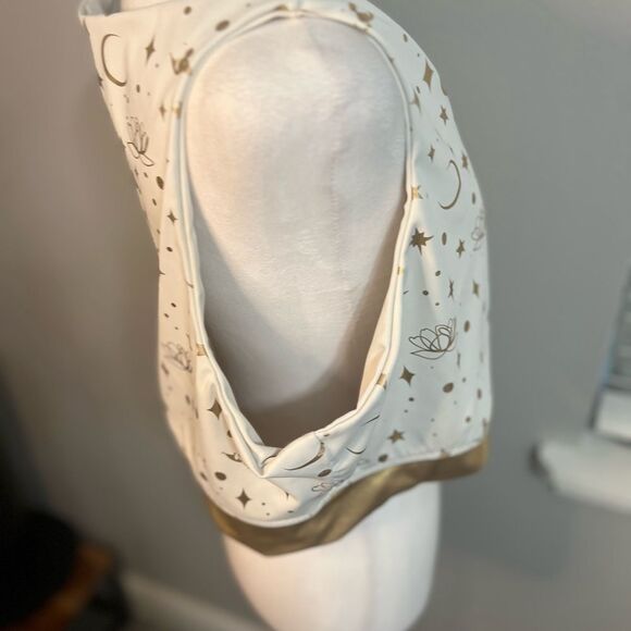 NWOT Disney's Aladdin Sports Bra Size
Visit 2x Bras - Picture 10 of 11